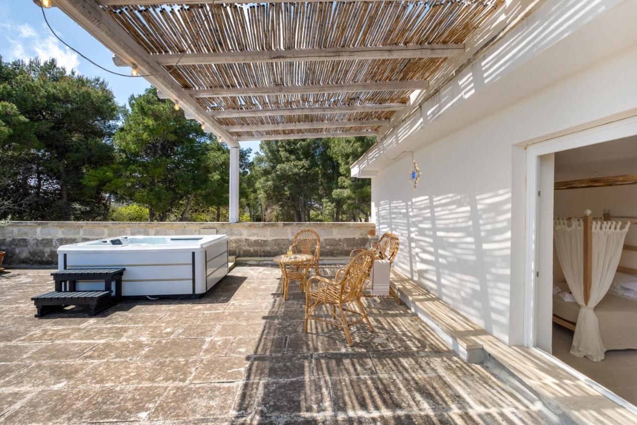 Masseria Rauccio Torre dell'Orso Esterno foto