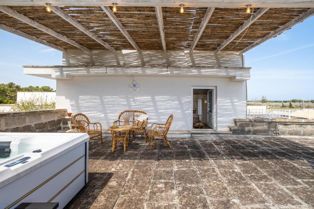 Masseria Rauccio Torre dell'Orso Esterno foto