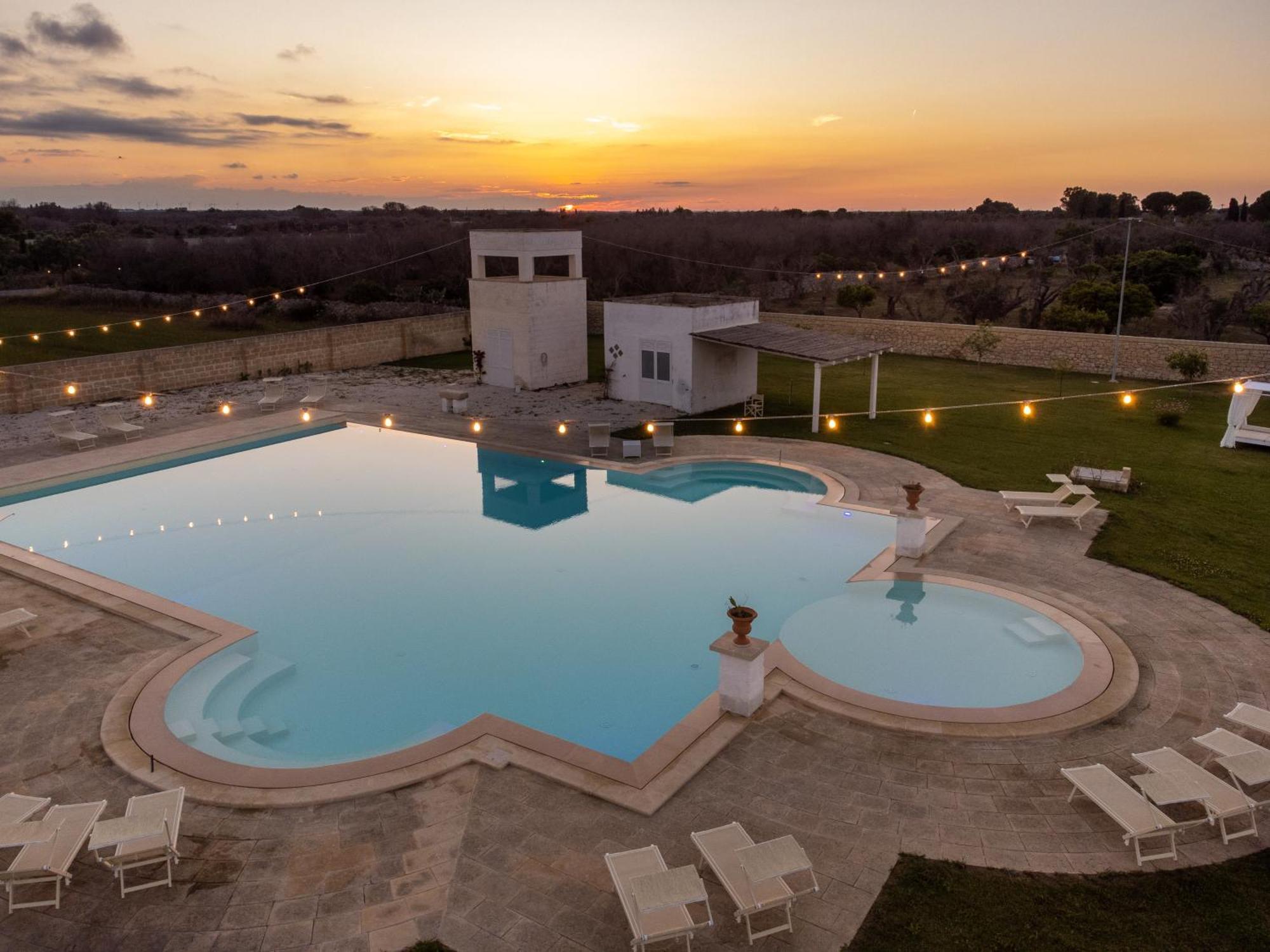 Masseria Rauccio Torre dell'Orso Esterno foto