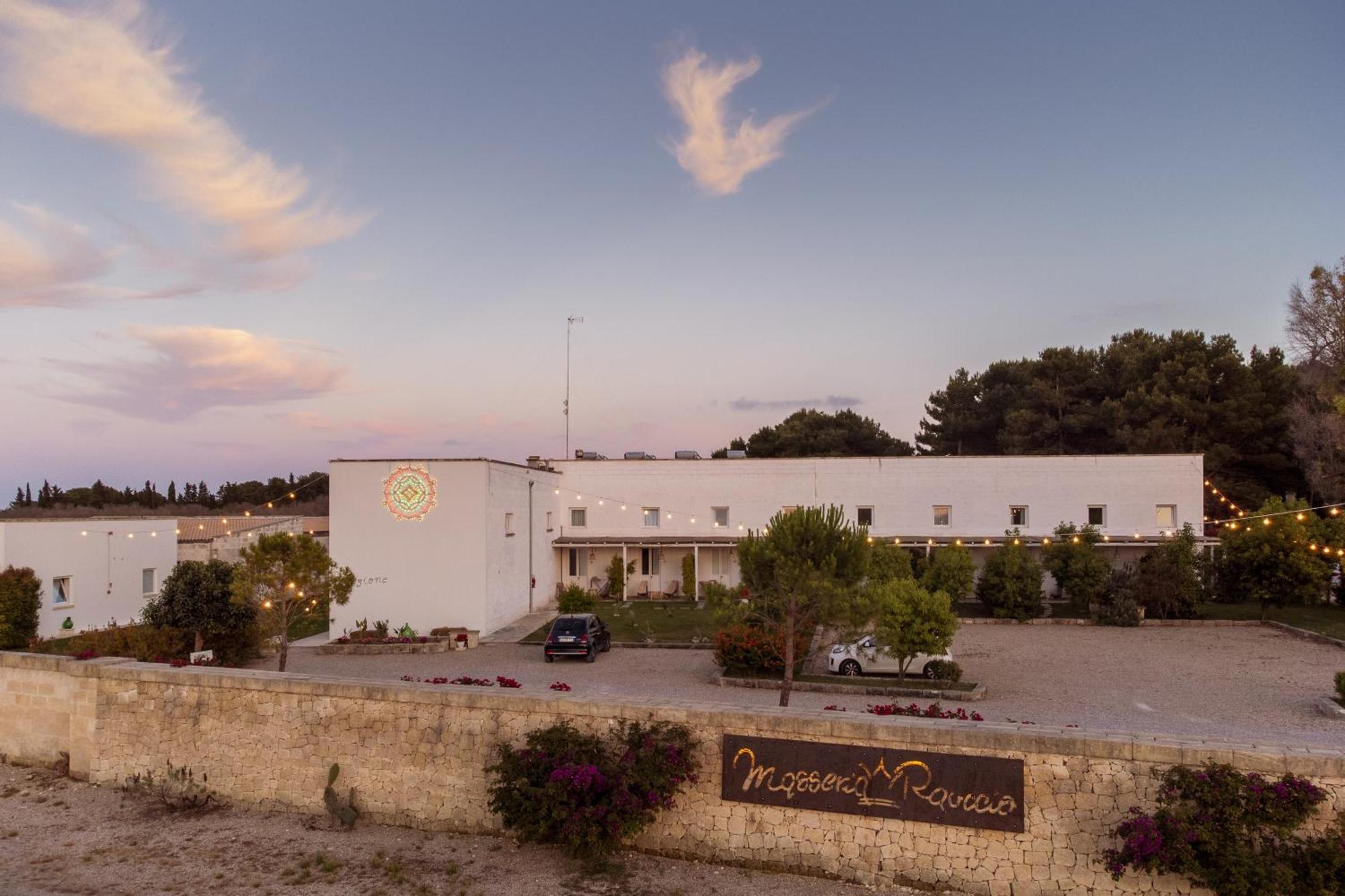 Masseria Rauccio Torre dell'Orso Esterno foto
