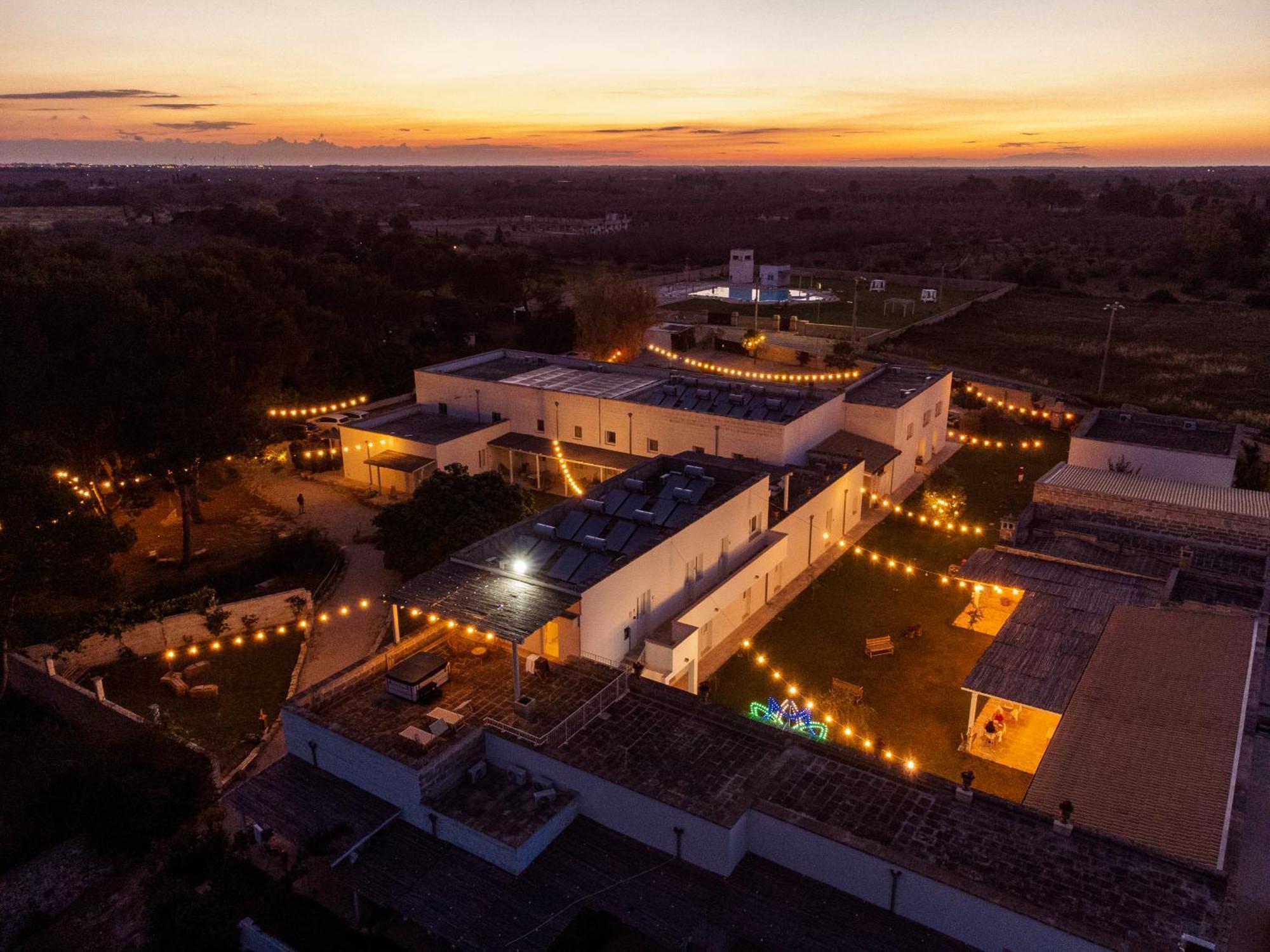 Masseria Rauccio Torre dell'Orso Esterno foto